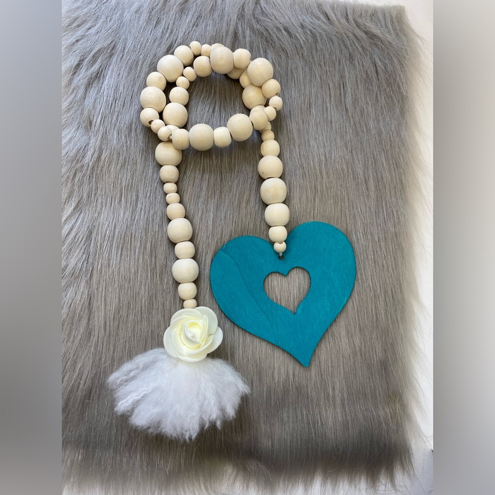 Handmade heart garland / Beaded wood garland